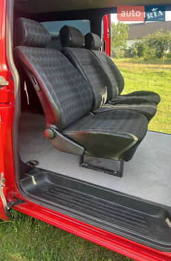 Минивэн Volkswagen Transporter 2005 в 