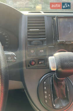 Минивэн Volkswagen Transporter 2005 в 