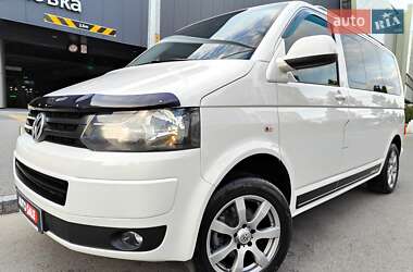 Мінівен Volkswagen Transporter 2014 в Києві