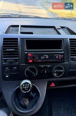 Минивэн Volkswagen Transporter 2006 в 