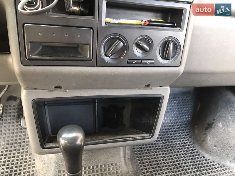Минивэн Volkswagen Transporter 2003 в Фастове