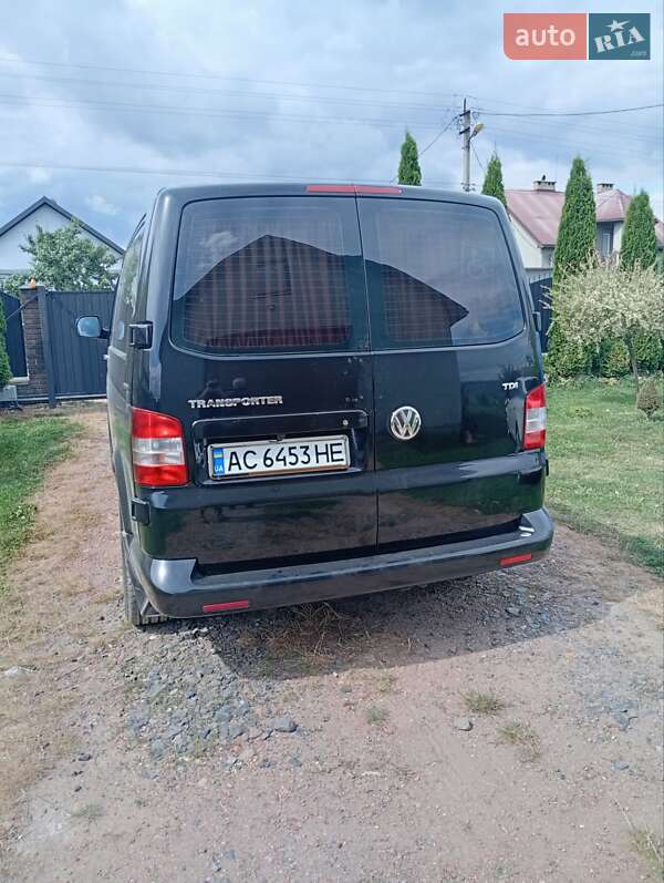 Минивэн Volkswagen Transporter 2010 в Луцке