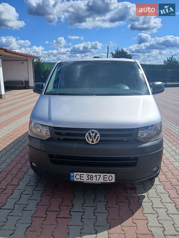 Грузовой фургон Volkswagen Transporter 2013 в 