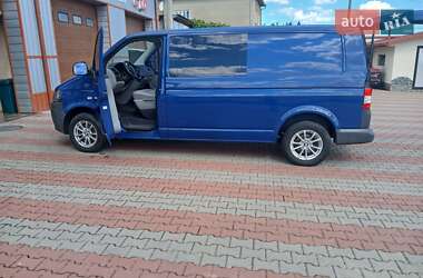 Грузовой фургон Volkswagen Transporter 2011 в 