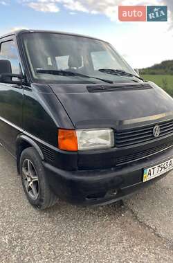 Минивэн Volkswagen Transporter 2000 в Ивано-Франковске
