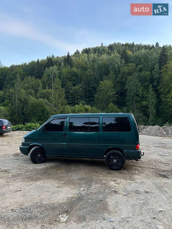 Минивэн Volkswagen Transporter 1998 в Яремче