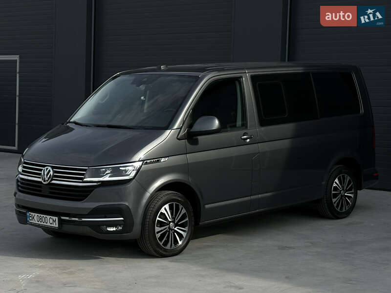 Минивэн Volkswagen Transporter 2021 в 