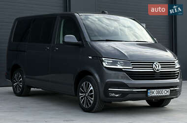 Минивэн Volkswagen Transporter 2021 в 