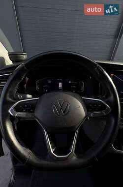 Минивэн Volkswagen Transporter 2021 в 
