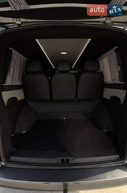 Минивэн Volkswagen Transporter 2021 в 