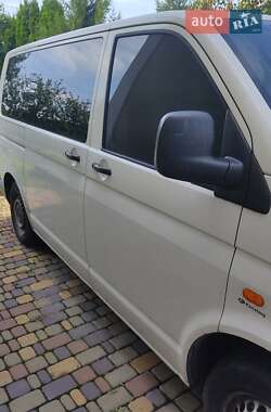 Минивэн Volkswagen Transporter 2005 в 
