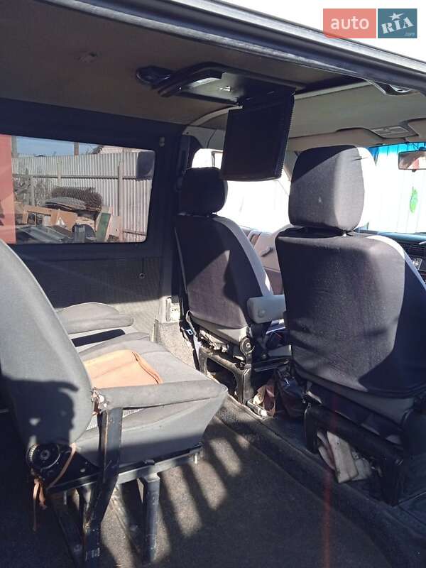 Минивэн Volkswagen Transporter 2002 в Черкассах