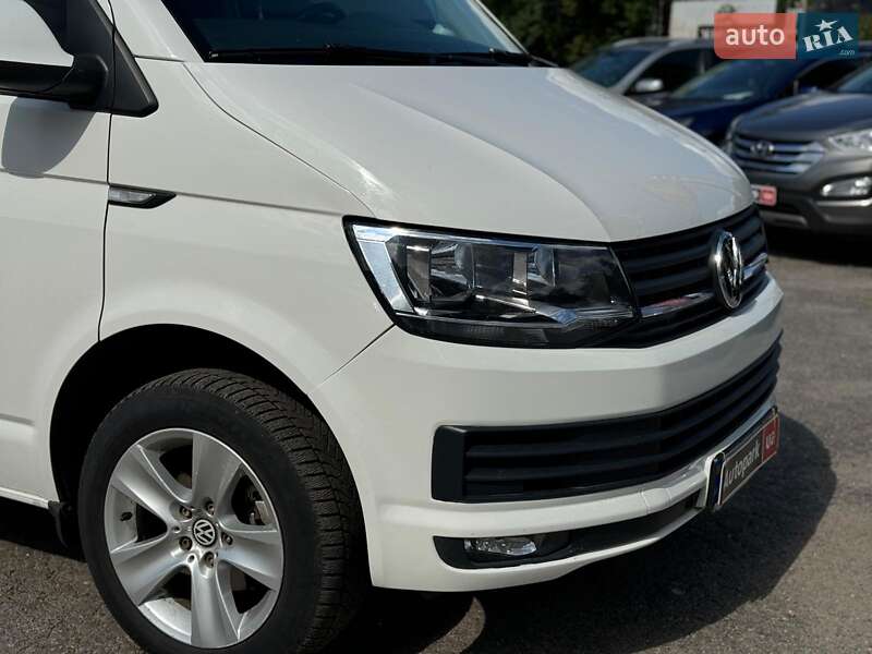 Грузопассажирский фургон Volkswagen Transporter 2016 в Виннице