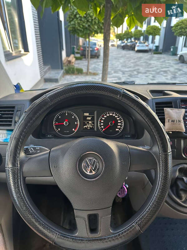 Минивэн Volkswagen Transporter 2015 в Буче фото 9 Минивэн Volkswagen Transporter 2015 в Буче