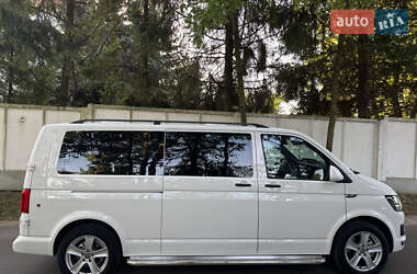 Минивэн Volkswagen Transporter 2016 в 