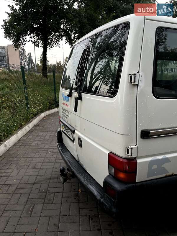 Мінівен Volkswagen Transporter 2003 в Києві
