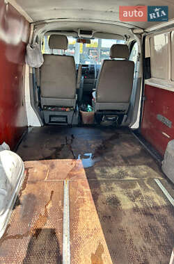 Грузовой фургон Volkswagen Transporter 2004 в 