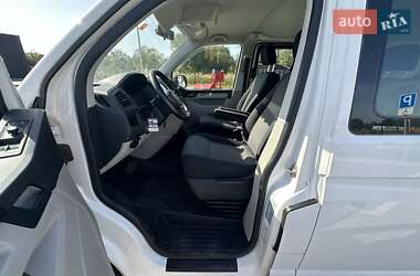 Минивэн Volkswagen Transporter 2015 в 