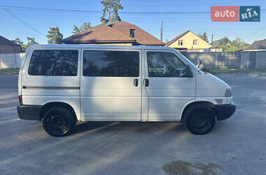 Грузопассажирский фургон Volkswagen Transporter 2002 в 