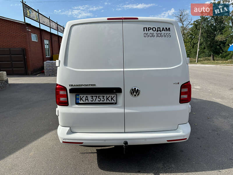 Грузовой фургон Volkswagen Transporter 2016 в Новой Водолаге