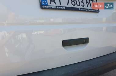 Грузовой фургон Volkswagen Transporter 2017 в 