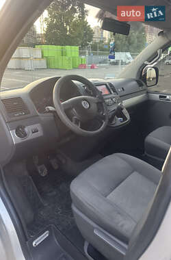 Минивэн Volkswagen Transporter 2008 в 