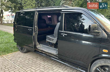 Минивэн Volkswagen Transporter 2006 в 