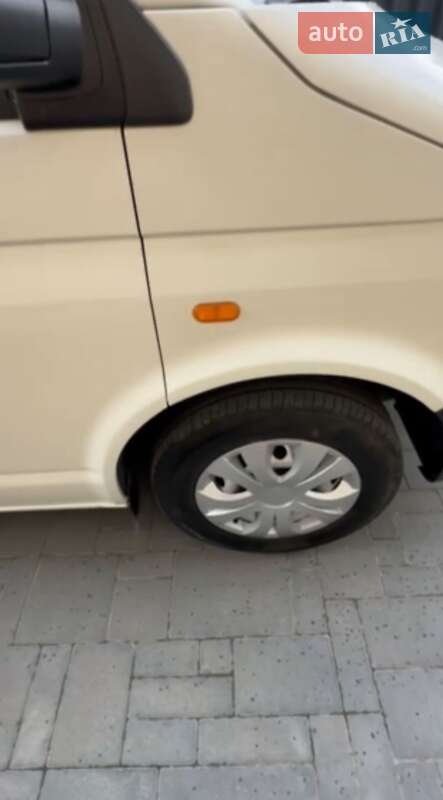 Минивэн Volkswagen Transporter 2006 в Полтаве