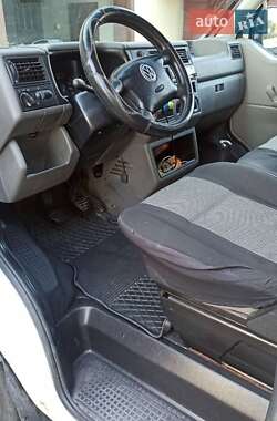 Минивэн Volkswagen Transporter 2001 в 