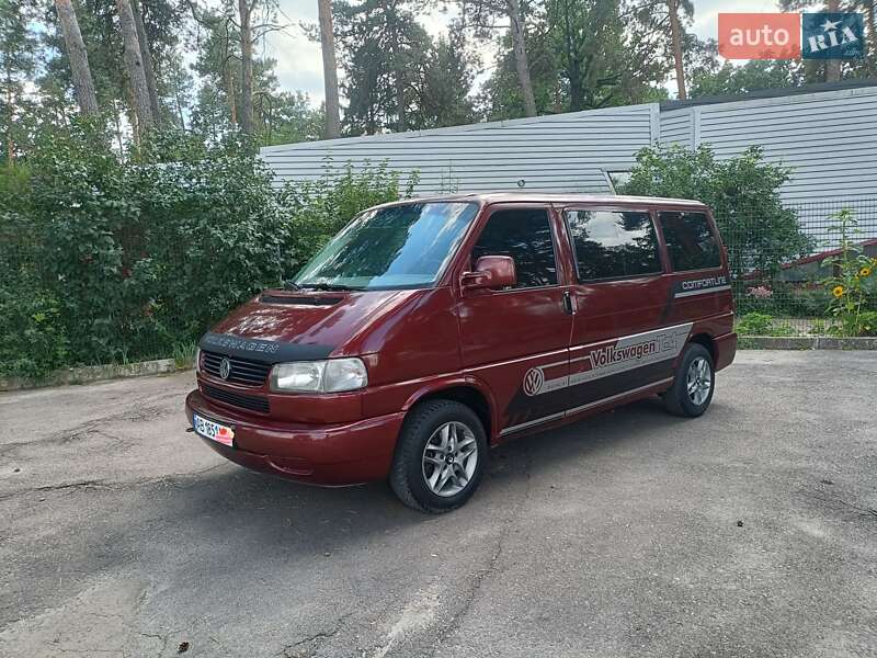 Минивэн Volkswagen Transporter 2002 в 