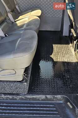 Грузовой фургон Volkswagen Transporter 2013 в 
