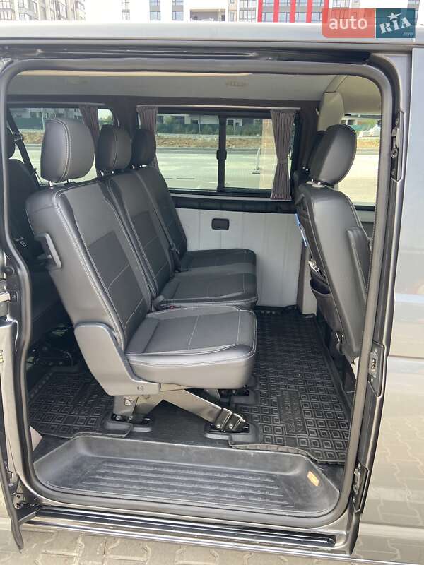 Минивэн Volkswagen Transporter 2015 в Киеве