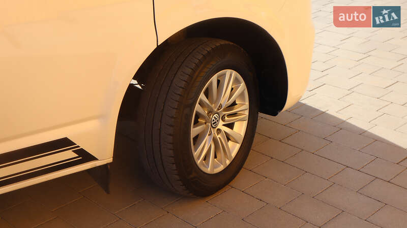 Минивэн Volkswagen Transporter 2019 в Ивано-Франковске