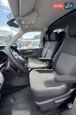 Грузовой фургон Volkswagen Transporter 2021 в 