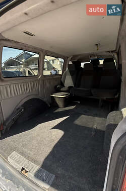 Минивэн Volkswagen Transporter 2003 в 