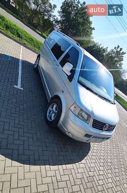Минивэн Volkswagen Transporter 2005 в 