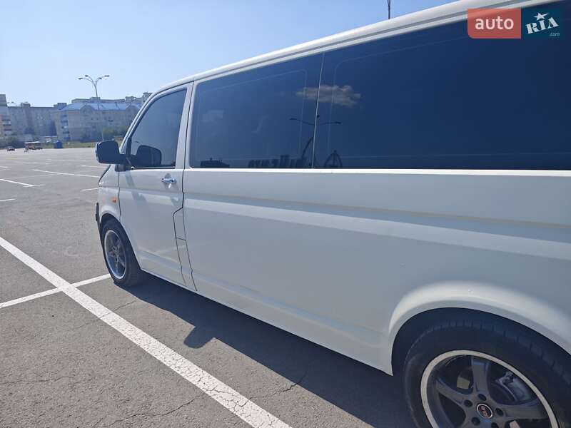 Минивэн Volkswagen Transporter 2005 в Каменец-Подольском