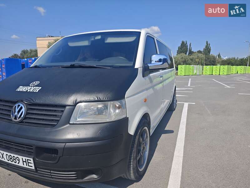 Минивэн Volkswagen Transporter 2005 в Каменец-Подольском