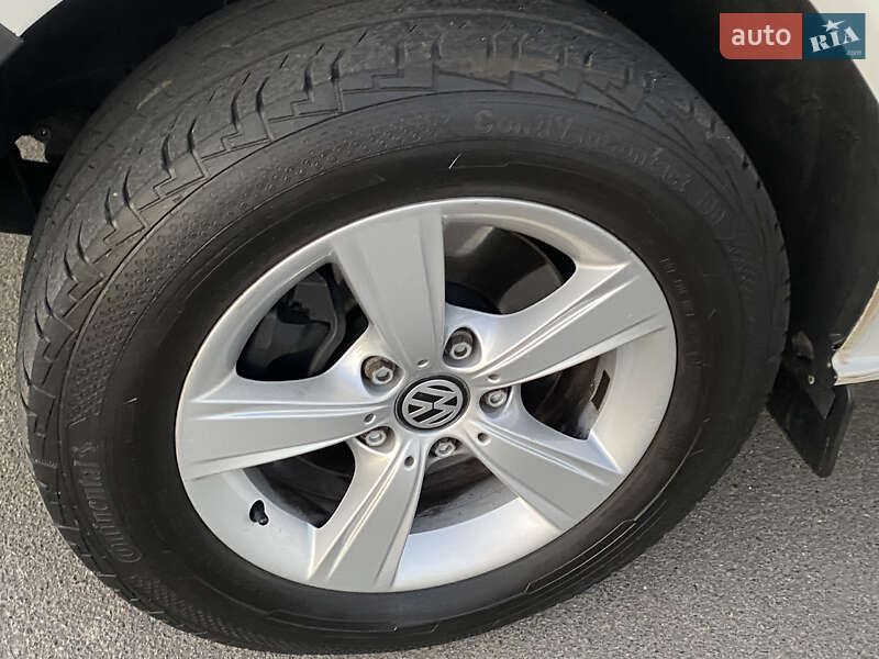 Грузовой фургон Volkswagen Transporter 2020 в Ирпене