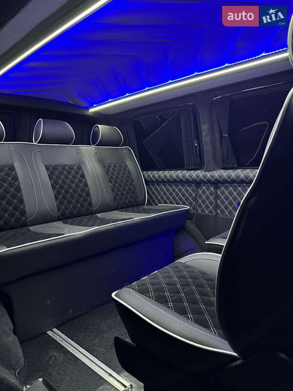 Минивэн Volkswagen Transporter 2007 в Хмельницком