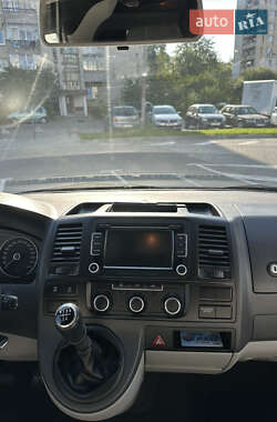 Мінівен Volkswagen Transporter 2012 в 