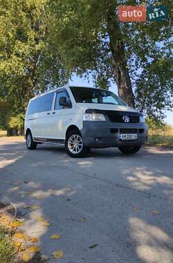 Минивэн Volkswagen Transporter 2008 в 