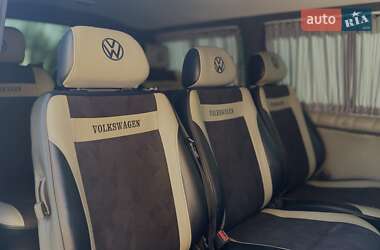 Минивэн Volkswagen Transporter 2009 в 