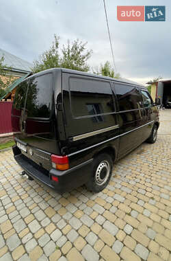 Минивэн Volkswagen Transporter 2002 в 