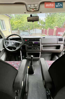 Минивэн Volkswagen Transporter 2002 в 