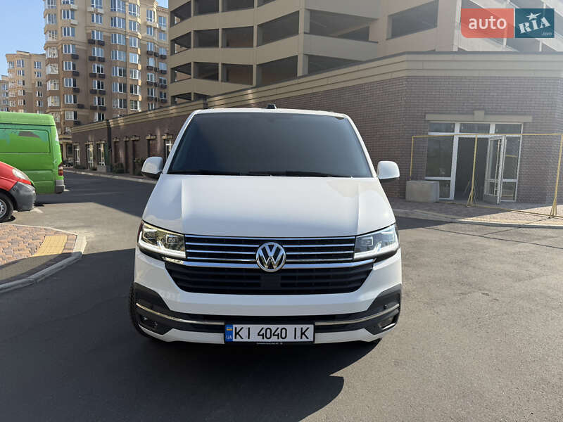 Грузовой фургон Volkswagen Transporter 2021 в 