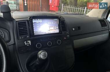 Грузовой фургон Volkswagen Transporter 2011 в 