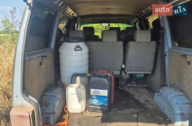 Минивэн Volkswagen Transporter 2000 в 