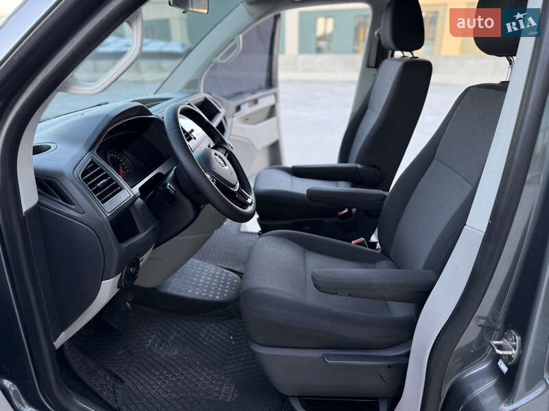 Минивэн Volkswagen Transporter 2016 в Днепре