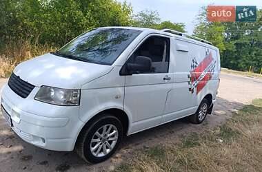 Грузовой фургон Volkswagen Transporter 2004 в 